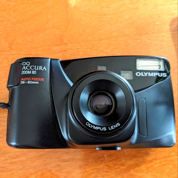 Vintage Olympus Accura Zoom 80 | 35mm Film Camera +Original Olympus Leather Case - Picture 10 of 10